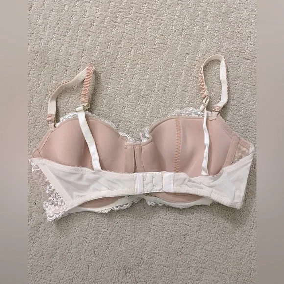 Early 2000’s Elle MacPherson Intimates Lace Detail Demi Bra - 36D - Picture 2 of 12